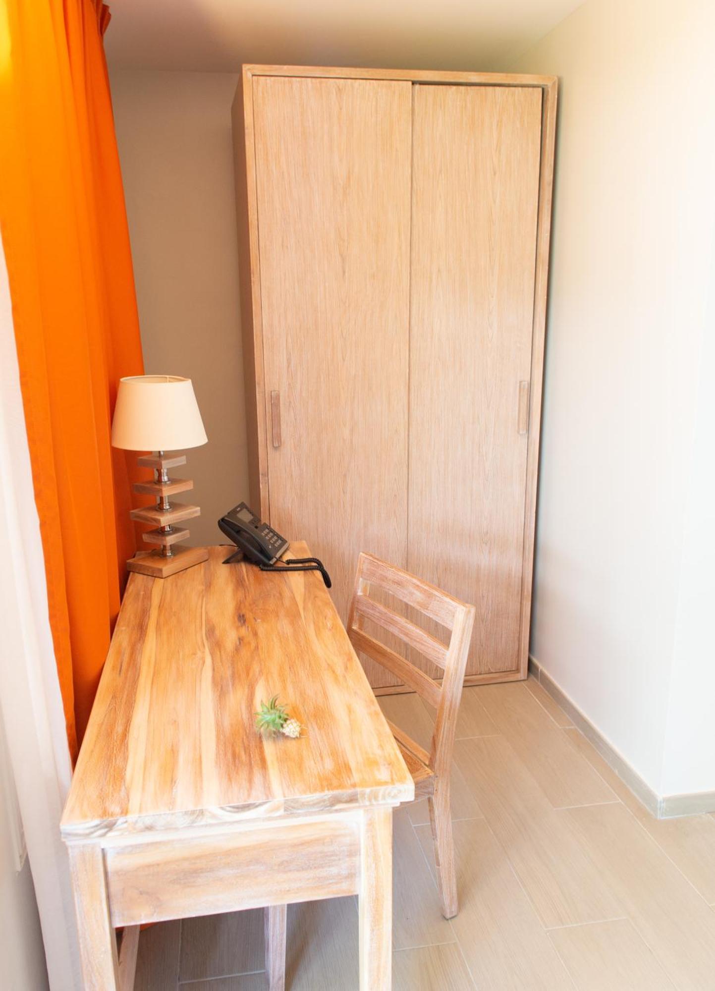 Hôtel Frégate Bleue Le François Habitación foto