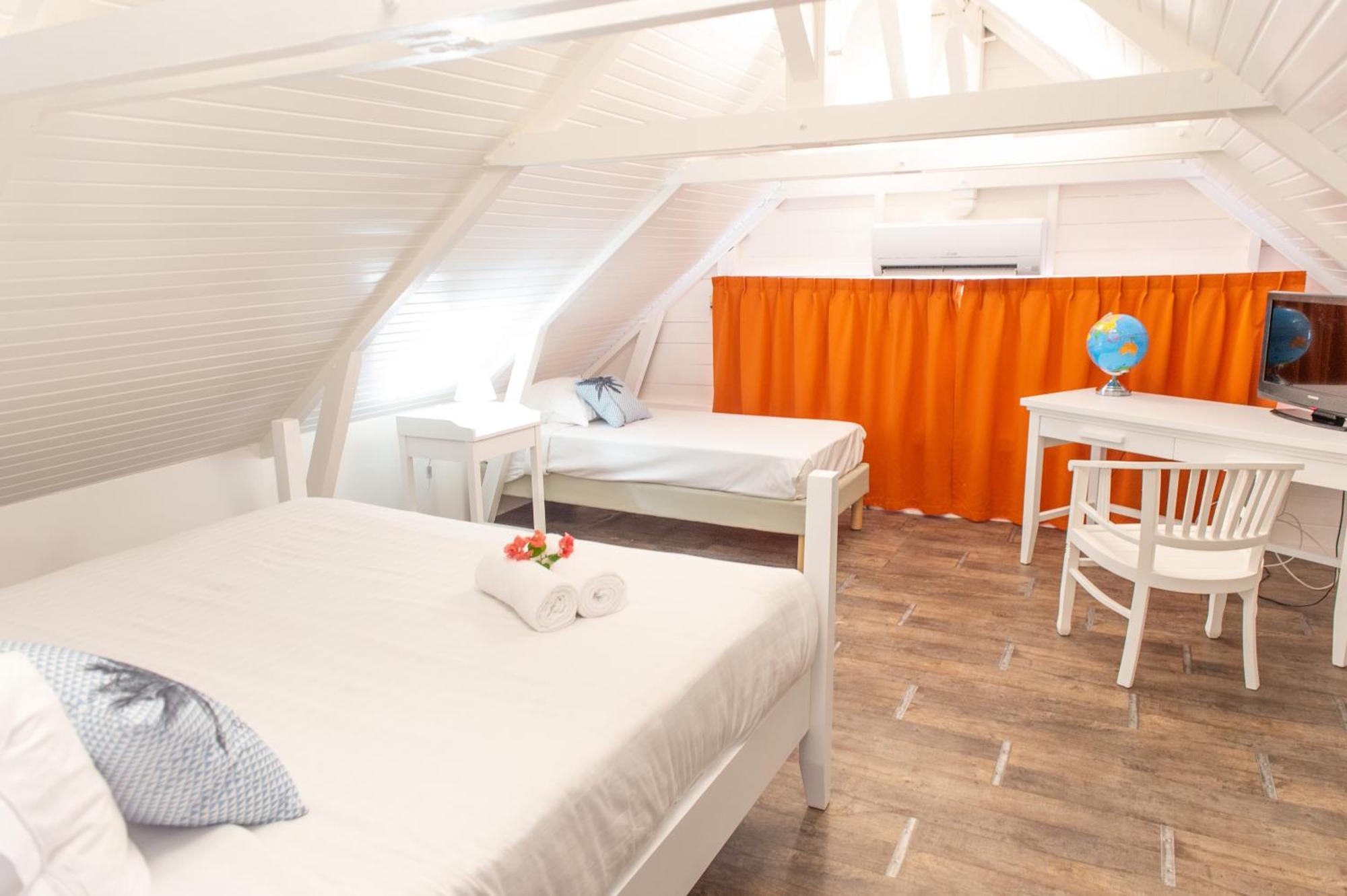 Hôtel Frégate Bleue Le François Habitación foto
